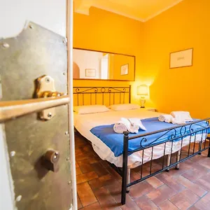 Appartamento S1 - Serristori Tower Apt - Dolcevita, Firenze