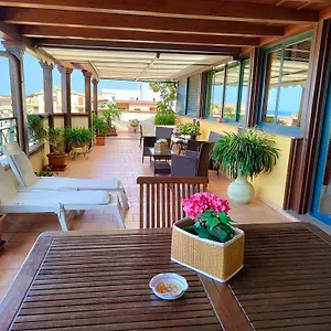 attico-del-sole-piraino.sicilyhotelsitaly.net/