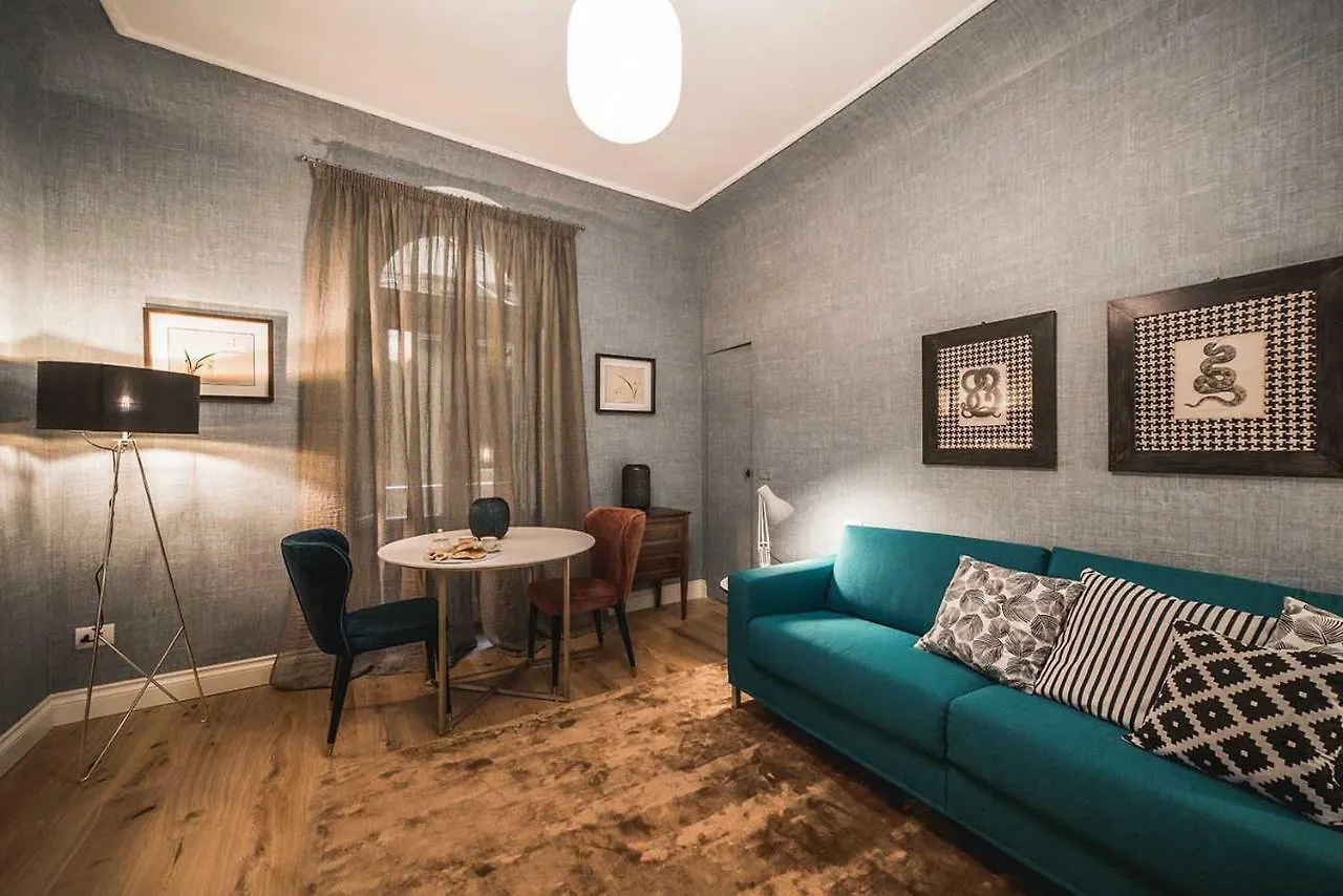 Florence Prestige Apartments Zanobi 55 0*,  Italia